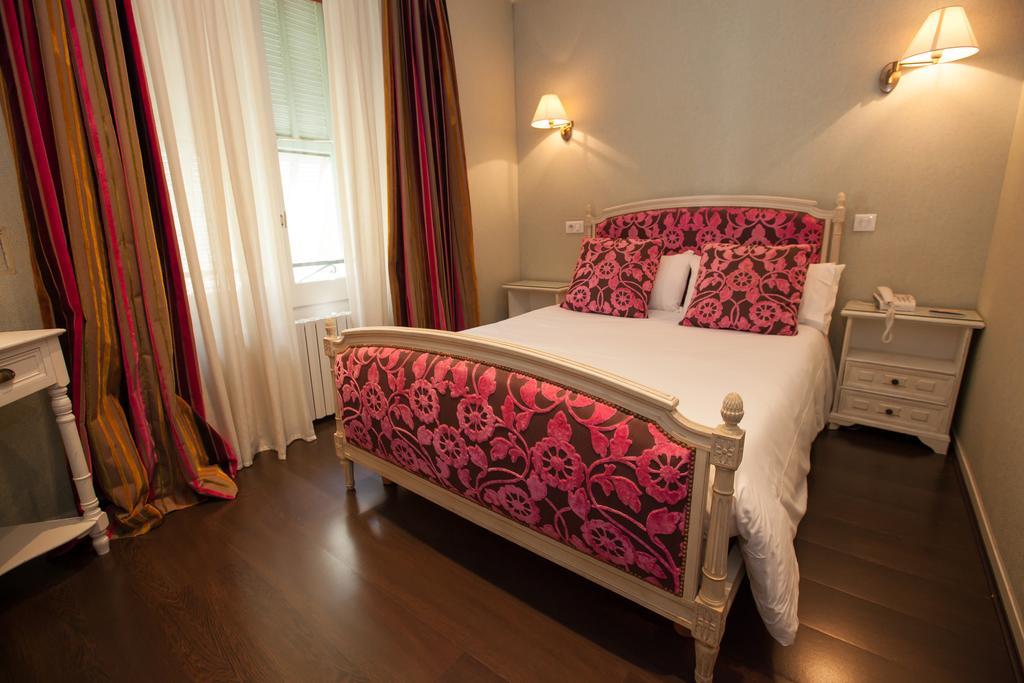 Hotel Paris Rome Mentona Zewnętrze zdjęcie